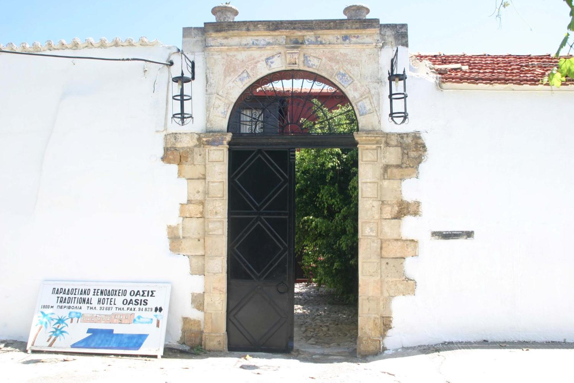 Oasis Guesthouse Chania  Bagian luar foto