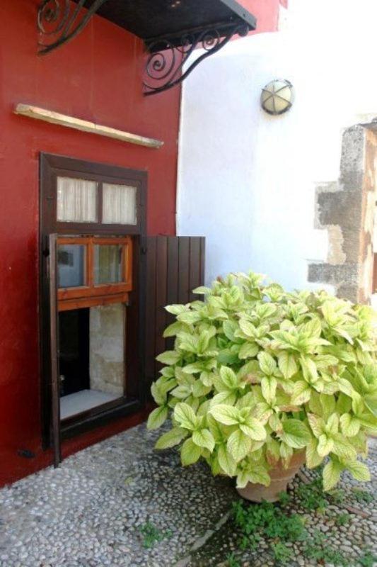 Oasis Guesthouse Chania  Bagian luar foto